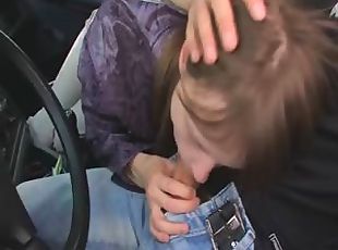 18yo estonian girl fucked on the car